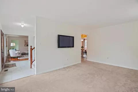 2000 Serpentine Ter, Silver Spring, MD 20904 photo 22