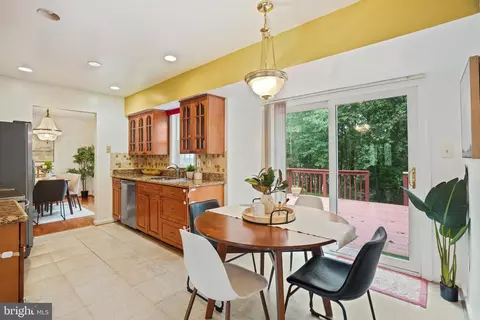 2000 Serpentine Ter, Silver Spring, MD 20904 photo 17