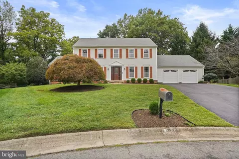 2000 Serpentine Ter, Silver Spring, MD 20904 photo 4