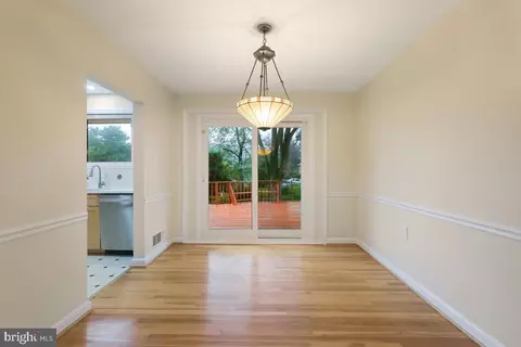11111 Nicholas Dr, Silver Spring, MD 20902 photo 8