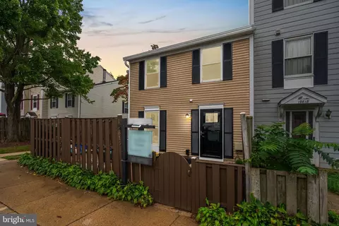 19816 Larentia Dr, Germantown, MD 20874