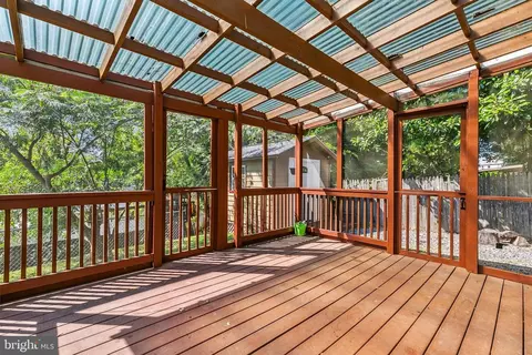 Exterior - 2806 Sheraton St, Silver Spring, MD 20906 photo 3 of 14