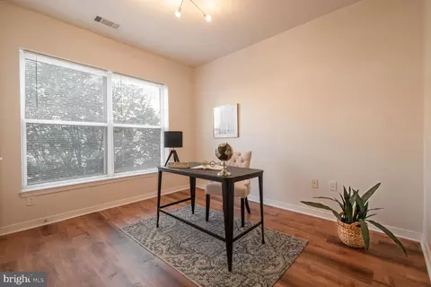 8045 Newell St #206, Silver Spring, MD 20910 photo 22