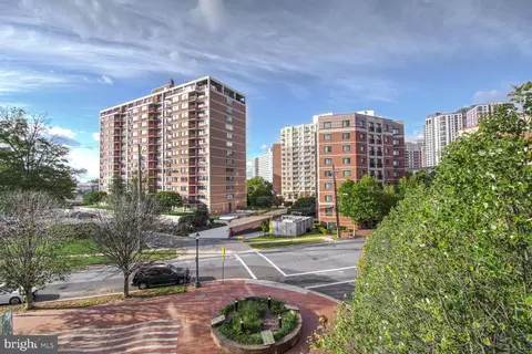 8045 Newell St #206, Silver Spring, MD 20910 photo 27