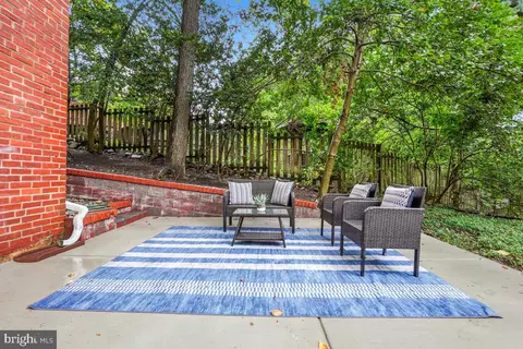 Exterior - 20 Parkside Rd, Silver Spring, MD 20910 photo 2 of 5