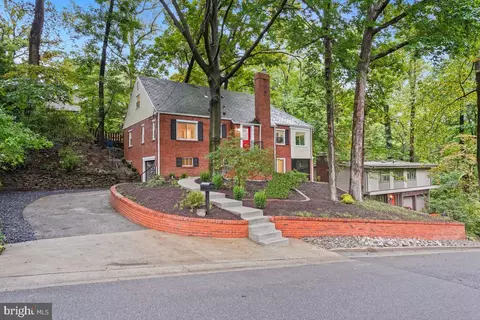 Exterior - 20 Parkside Rd, Silver Spring, MD 20910 photo 3 of 5