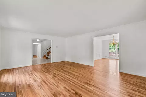 11816 Kemp Mill Rd, Silver Spring, MD 20902 photo 6