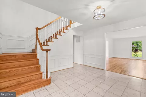 11816 Kemp Mill Rd, Silver Spring, MD 20902 photo 4