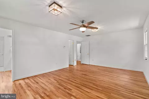 11816 Kemp Mill Rd, Silver Spring, MD 20902 photo 38