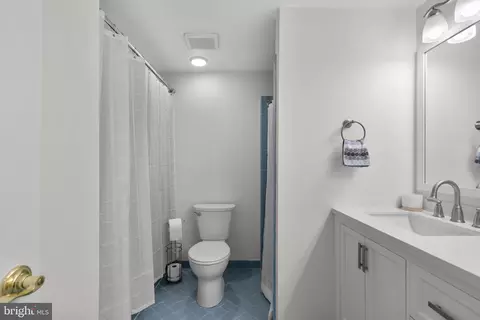11816 Kemp Mill Rd, Silver Spring, MD 20902 photo 46