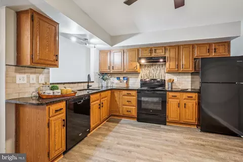 1722 Wilcox Ln, Silver Spring, MD 20906 photo 10