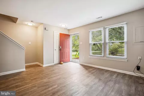 1722 Wilcox Ln, Silver Spring, MD 20906 photo 4