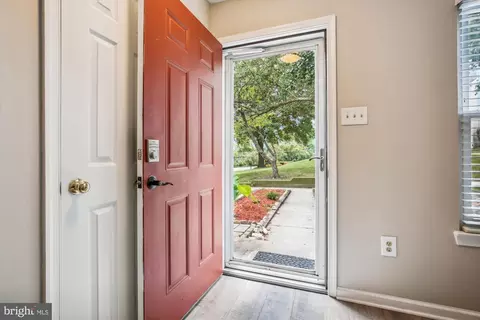 1722 Wilcox Ln, Silver Spring, MD 20906 photo 3