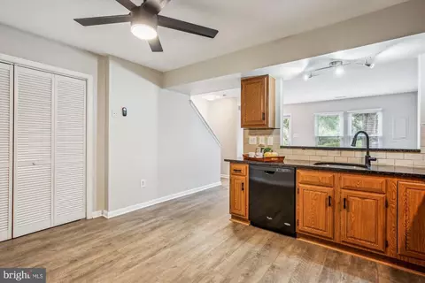 1722 Wilcox Ln, Silver Spring, MD 20906 photo 9