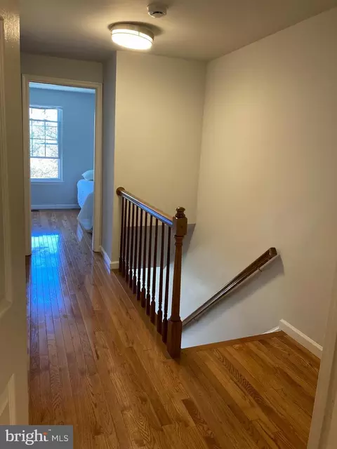 Entry Way - 2232 Wimbledon Cir, Silver Spring, MD 20906 photo 12 of 12