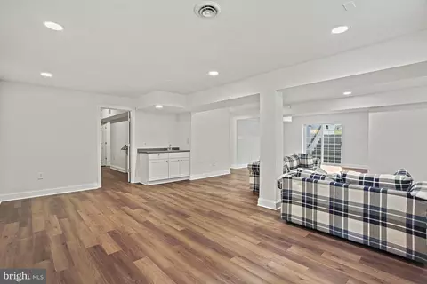 15601 Thompson Rd, Silver Spring, MD 20905 photo 58
