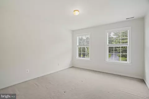 15601 Thompson Rd, Silver Spring, MD 20905 photo 34