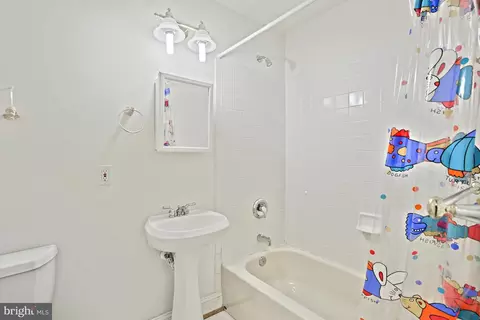 15601 Thompson Rd, Silver Spring, MD 20905 photo 52