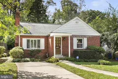 Exterior - 1104 Dennis Ave, Silver Spring, MD 20901 photo 3 of 9
