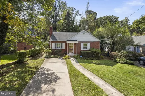 Exterior - 1104 Dennis Ave, Silver Spring, MD 20901 photo 8 of 9