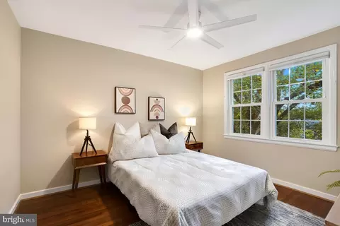 Bedroom - 2211 Washington Ave #301, Silver Spring, MD 20910 photo 5 of 8