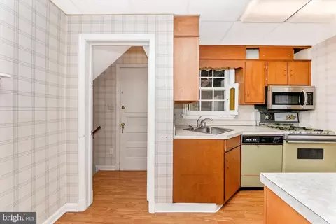 200 Baden St, Silver Spring, MD 20901 photo 11