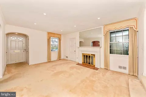 200 Baden St, Silver Spring, MD 20901 photo 3