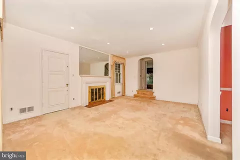 200 Baden St, Silver Spring, MD 20901 photo 5