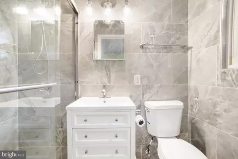 807 Lowander Ln, Silver Spring, MD 20901 photo 23