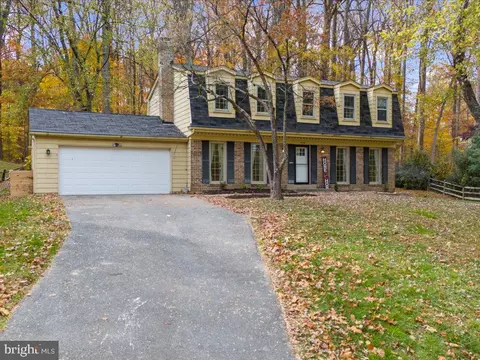1936 Chapel Hill Rd, Silver Spring, MD 20906 photo 3