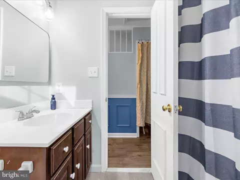 1936 Chapel Hill Rd, Silver Spring, MD 20906 photo 21
