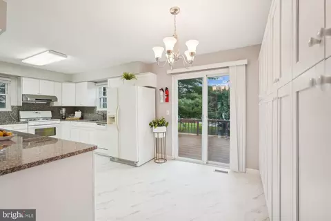 13131 Broadmore Rd, Silver Spring, MD 20904 photo 11