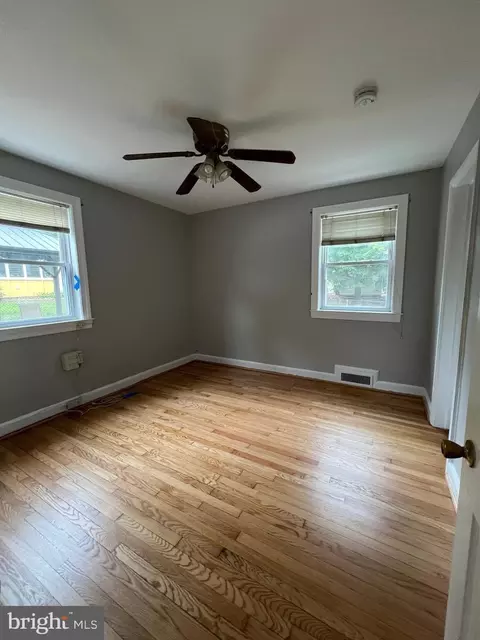 10011 Brunett Ave, Silver Spring, MD 20901 photo 4