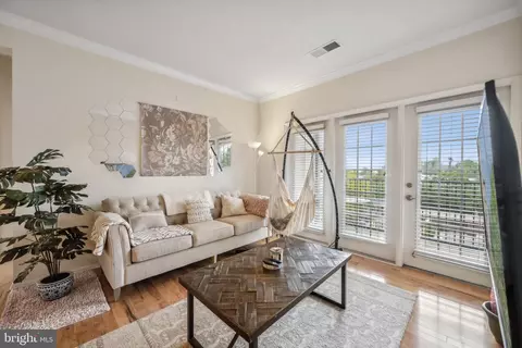 11750 Old Georgetown Rd #2526, North Bethesda, MD 20852