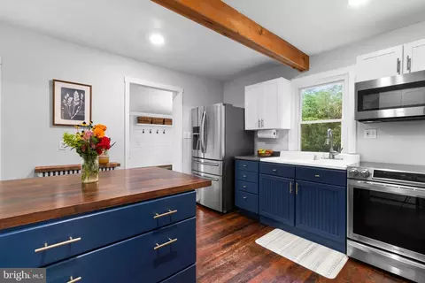 15115 Barnesville Rd, Boyds, MD 20841 photo 3
