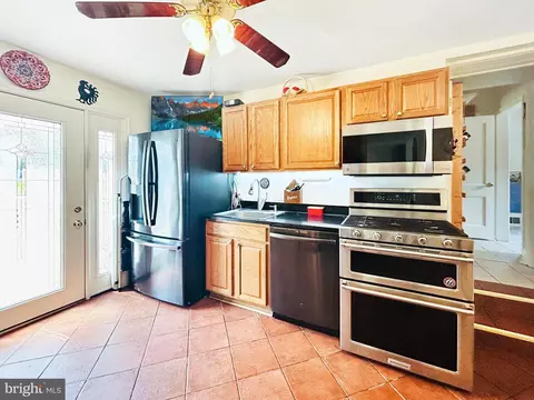 9509 Wire Ave, Silver Spring, MD 20901 photo 7