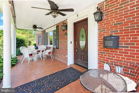 9509 Wire Ave, Silver Spring, MD 20901 photo 3