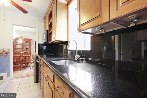9509 Wire Ave, Silver Spring, MD 20901 photo 5