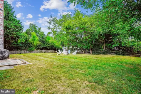 9013 Paddock Ln, Potomac, MD 20854 photo 42