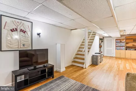9013 Paddock Ln, Potomac, MD 20854 photo 37