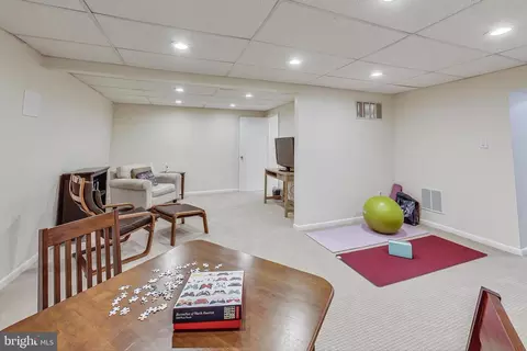 10725 Bucknell Dr #12, Silver Spring, MD 20902 photo 21