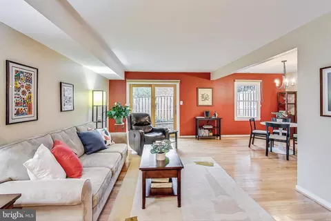 10725 Bucknell Dr #12, Silver Spring, MD 20902 photo 3