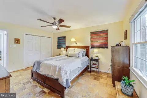 10725 Bucknell Dr #12, Silver Spring, MD 20902 photo 13