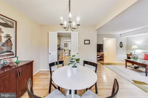 10725 Bucknell Dr #12, Silver Spring, MD 20902 photo 6