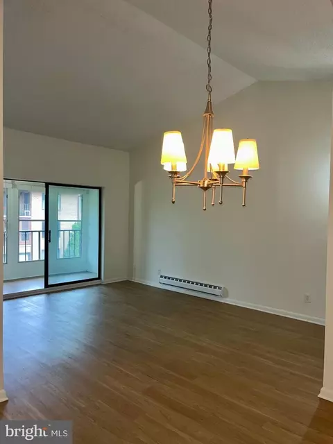 15301 Beaverbrook Ct #92-3C, Silver Spring, MD 20906 photo 5