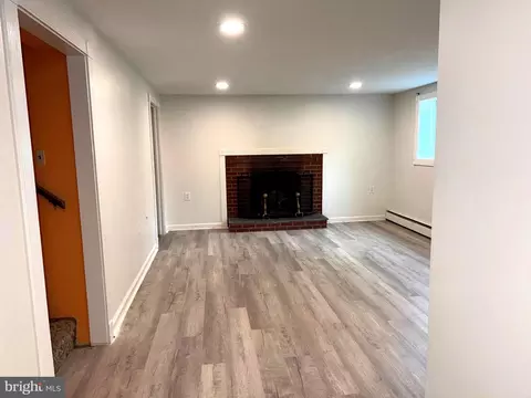 Living - 11508 Channing Dr, Silver Spring, MD 20902 photo 7 of 11