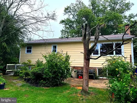 Exterior - 11508 Channing Dr, Silver Spring, MD 20902 photo 11 of 13