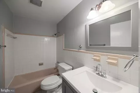 Bath - 11508 Channing Dr, Silver Spring, MD 20902 photo 2 of 6