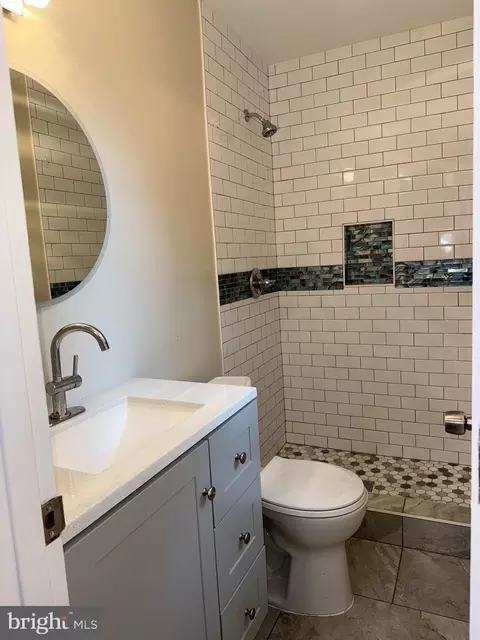 Bath - 11508 Channing Dr, Silver Spring, MD 20902 photo 4 of 6