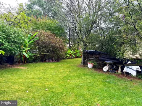 Exterior - 11508 Channing Dr, Silver Spring, MD 20902 photo 7 of 13